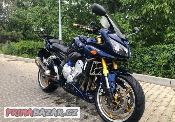 Yamaha FZ1S Fazer 1000