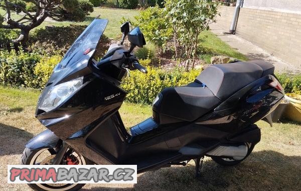peugeot-satelis-rs-125-r-v-2009
