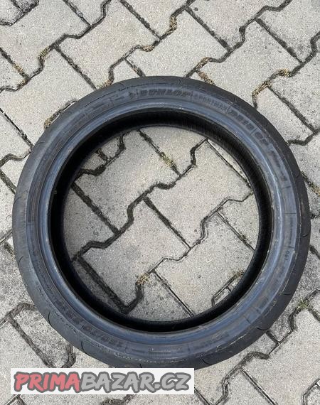 pneu-dunlop-sportmax-gp-pro-1
