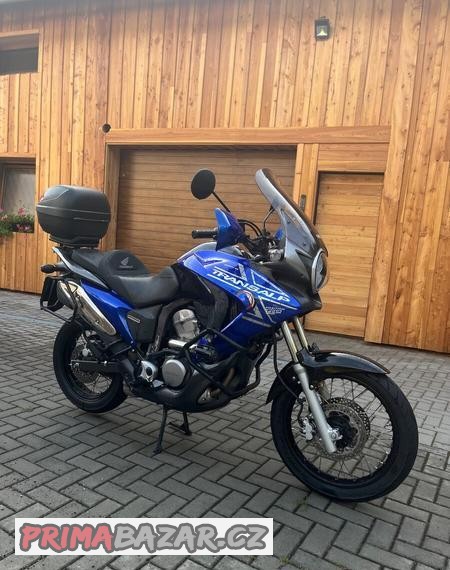 prodam-hondu-transalp-700-r-v-2009