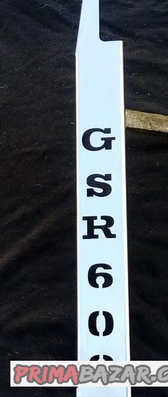 suzuki-gsr-600-kryt-retezu