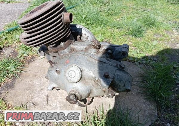prodam-motor-dkw-200-nebo-250