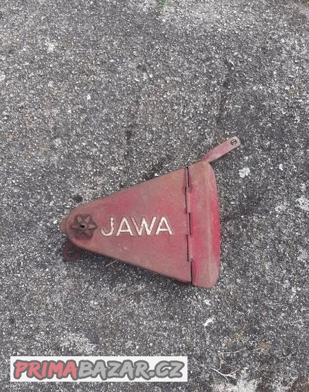 jawa-schranka-na-naradi