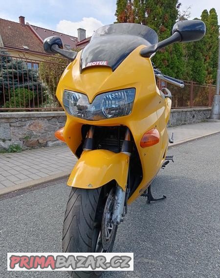 honda-vfr-800fi