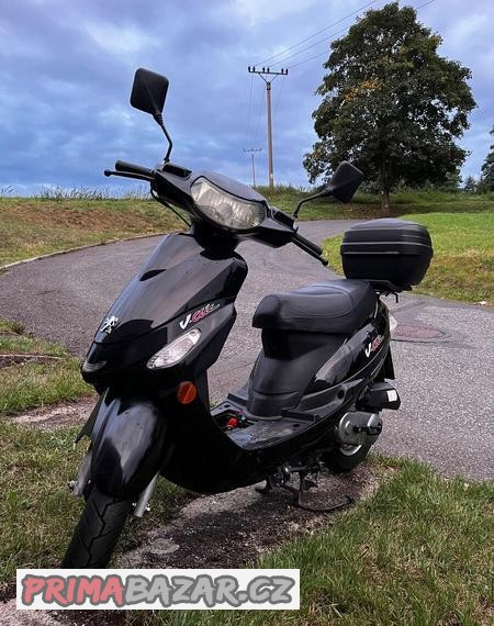 peugeot-v-click-50