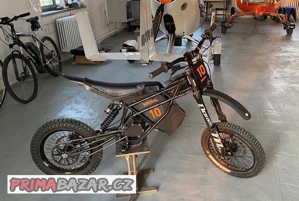 elektromotorka-kuberg-8-kw-zmenseno-na-10-let-jezdce