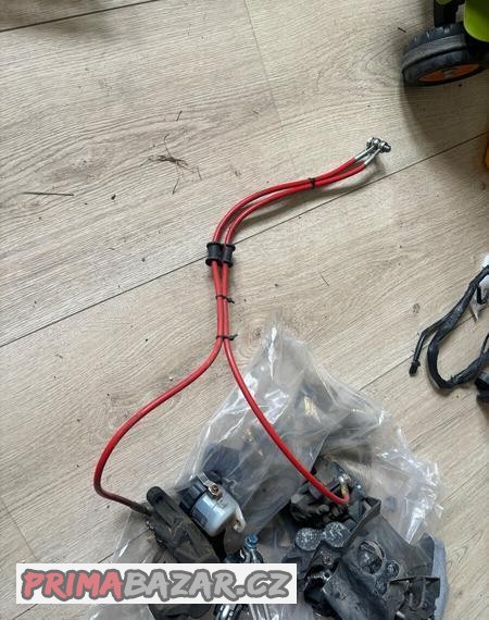 pancerove-hadice-na-yamaha-r1-98-03