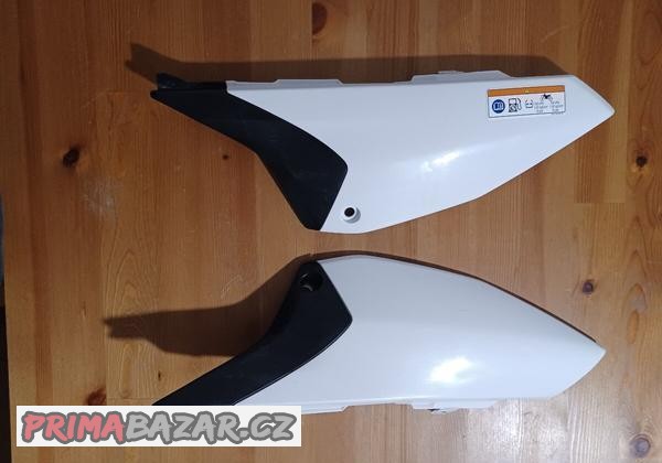 prodam-original-postranni-kryty-na-yamaha-yz-65