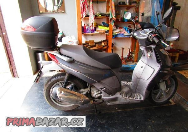aprilia-sportcity-200
