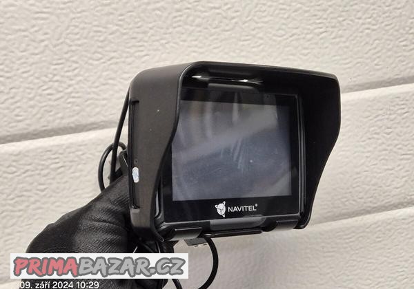moto-navigace-navitel-g550