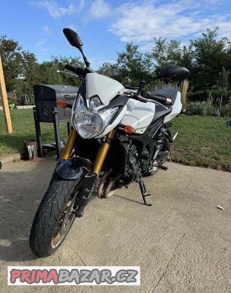 yamaha-fz8-zimni-sleva
