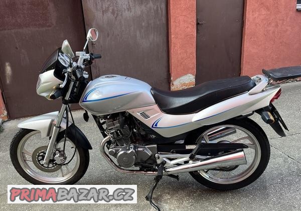 yuki-twinsport-125ccm
