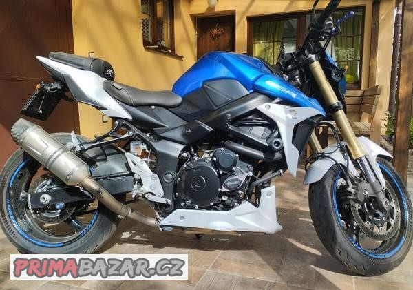 prodam-suzuki-gsr-750