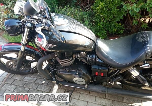 triumph-speedmaster