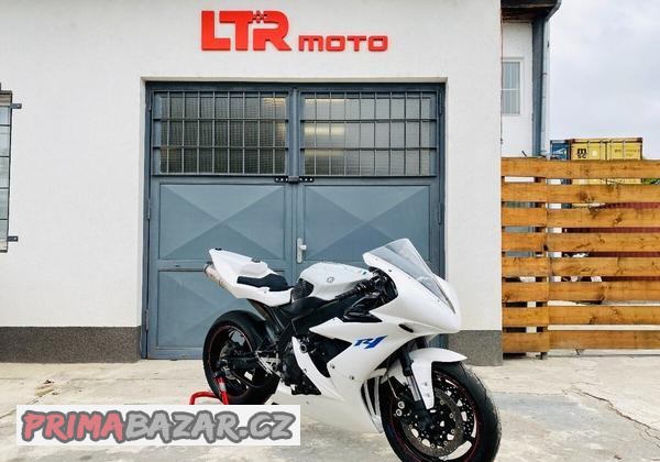 yamaha-yzf-r1-moznost-splatek-a-protiuctu