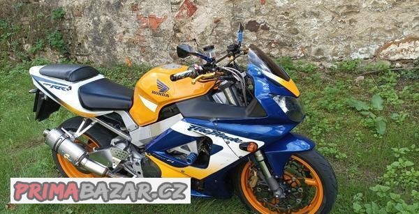 honda-cbr-929rr-fireblade