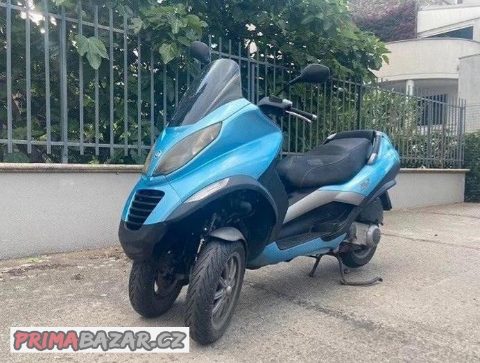 piaggio-mp3-250-2009