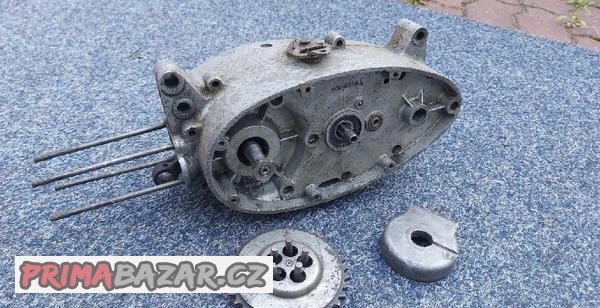 prodam-nek-motor-nahon-tach-a-spojku-na-jawa-50-pionyr