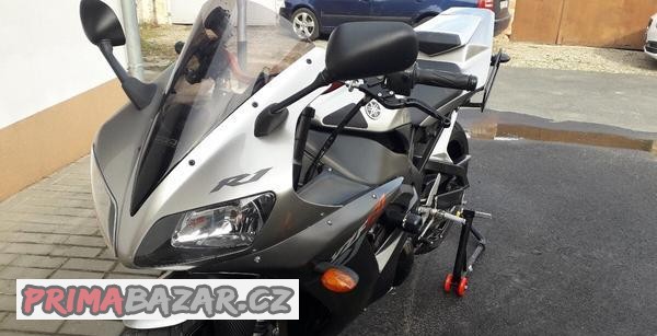 yamaha-yzf-1000-r1
