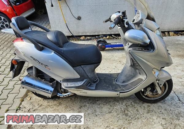 kymco-grand-dink-250