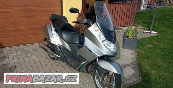 aprilia-atlantic-500