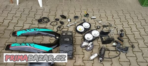 suzuki-gsx-r-750-1990