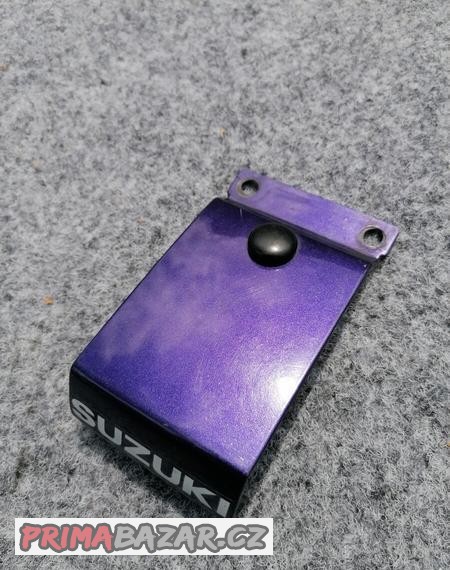 stred-bocnic-suzuki-gs-500