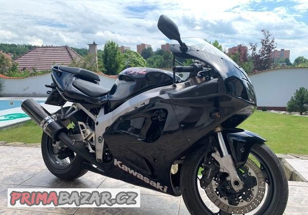 kawasaki-zx7r-ninja
