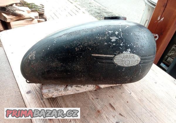 jawa-250-350-kyvacka-panelka-nadrz-cerna-790