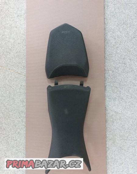 ktm-790-890-r-adventure-original-sedlo-delene