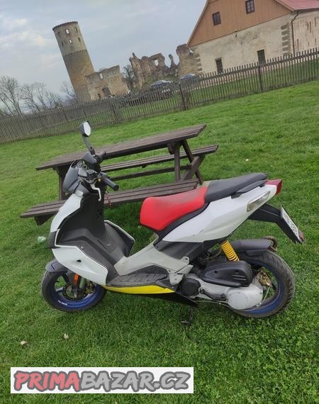 Aprilia SR 50