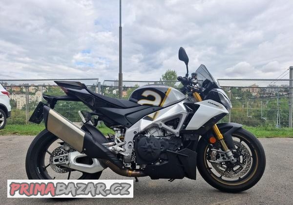 aprilia-tuono-v4-factory-predvadeci-motocykl