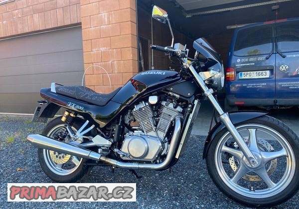 suzuki-vx800