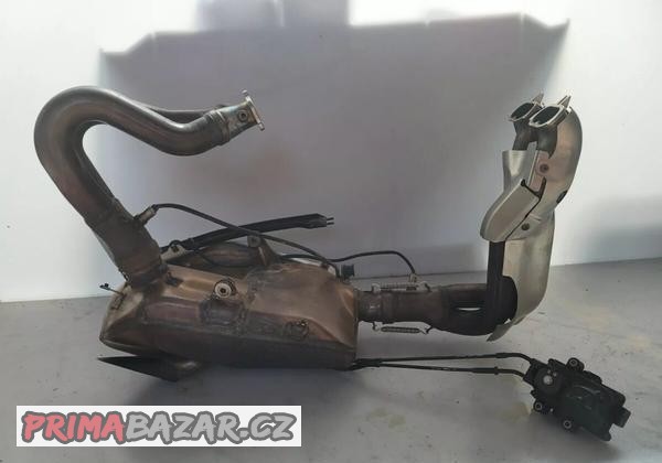 ducati-streetfighter-panigale-v4-vyfuk-komplet