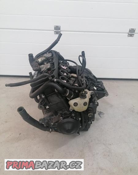 yzf-r1