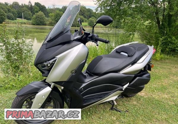 yamaha-x-max-300