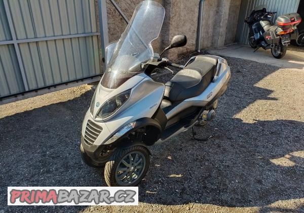 piaggio-mp3-250-lt-cz-doklady-v-cene