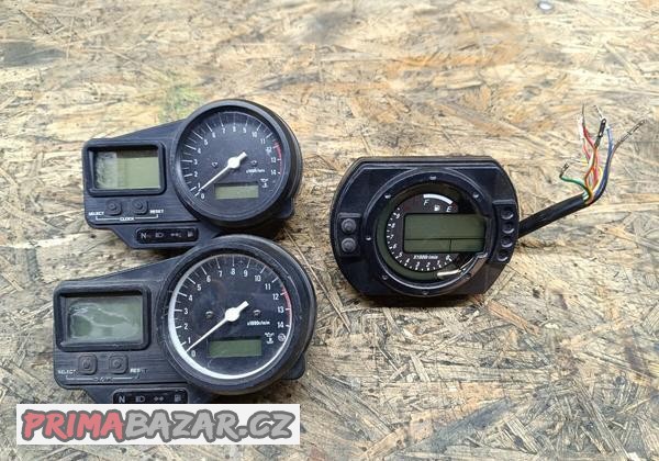 budiky-yamaha-r1-univerzalni