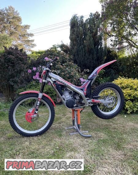 trial-gasgas-txt-300-2006