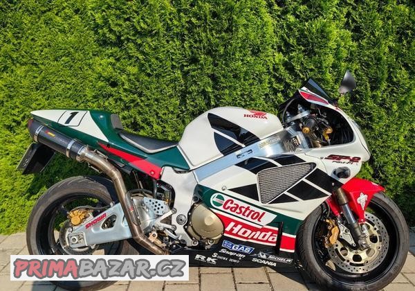 honda-vtr-1000-sp2