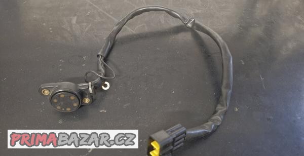 kawasaki-zx12r-2003-senzor-razeni