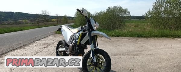husqvarna-701-supermoto