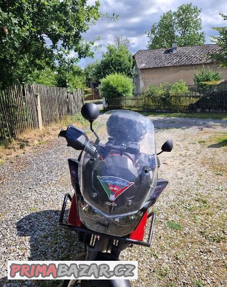 aprilia-etv-1000-caponord