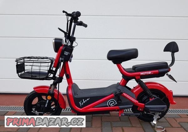 Mini elektroskútr RACCEWAY KOBRA bez nutnosti ŘP Mini elektroskútr RACCEWAY KOBRA bez nutnosti ŘP