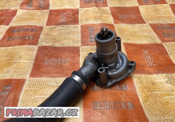 vodni-pumpa-honda-cbr1100xx-2001