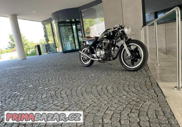 Honda CM 400 1982, cafe racer