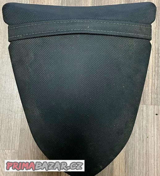 sedlo-spolujezdce-kawasaki-zx6r-2005-2006