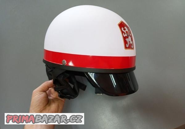 Na prodej moto helma VB s kšiltem velikost S , M , L, XL