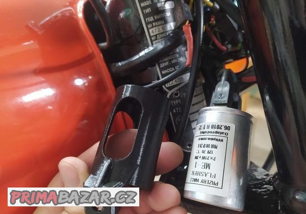 cz-350-472-drzak-prerusovac-blinkry