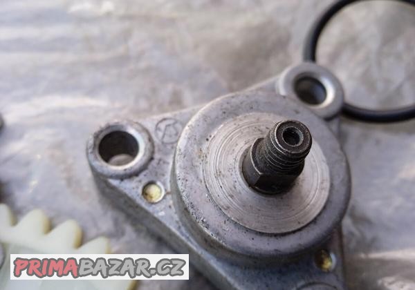 olejove-cerpadlo-pro-motory-4t-gy6-139qmb